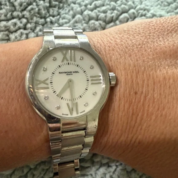 Raymond Weil Silver Timepiece with White Dial - Picture 1 of 7